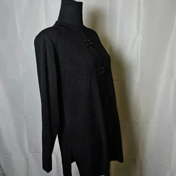 Exclusively Misook Black Long SleeveTunic Top With Frog‎ Closure Sz M - Picture 2 of 9